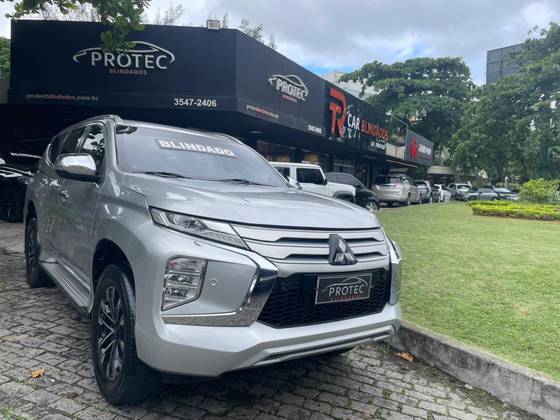 MITSUBISHI PAJERO SPORT 2.4 16V MIVEC TURBO DIESEL HPE AWD AUTOMÁTICO MITSUBISHI PAJERO SPORT 2.4 16V MIVEC TURBO DIESEL HPE AWD AUTOMÁTICO
